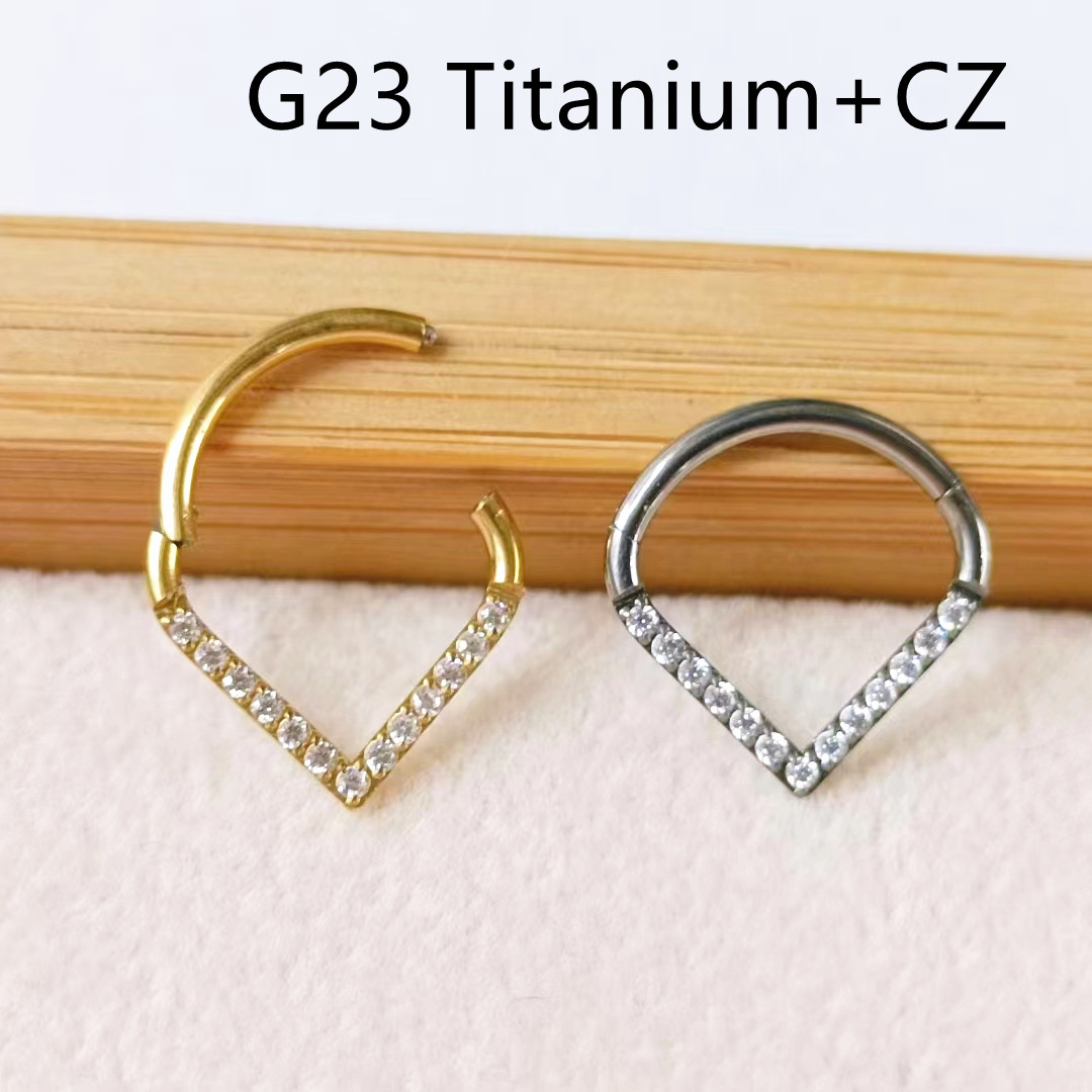 Clicker Ring Seamless - 10pcs G23 Titanium F136 CZ Heart