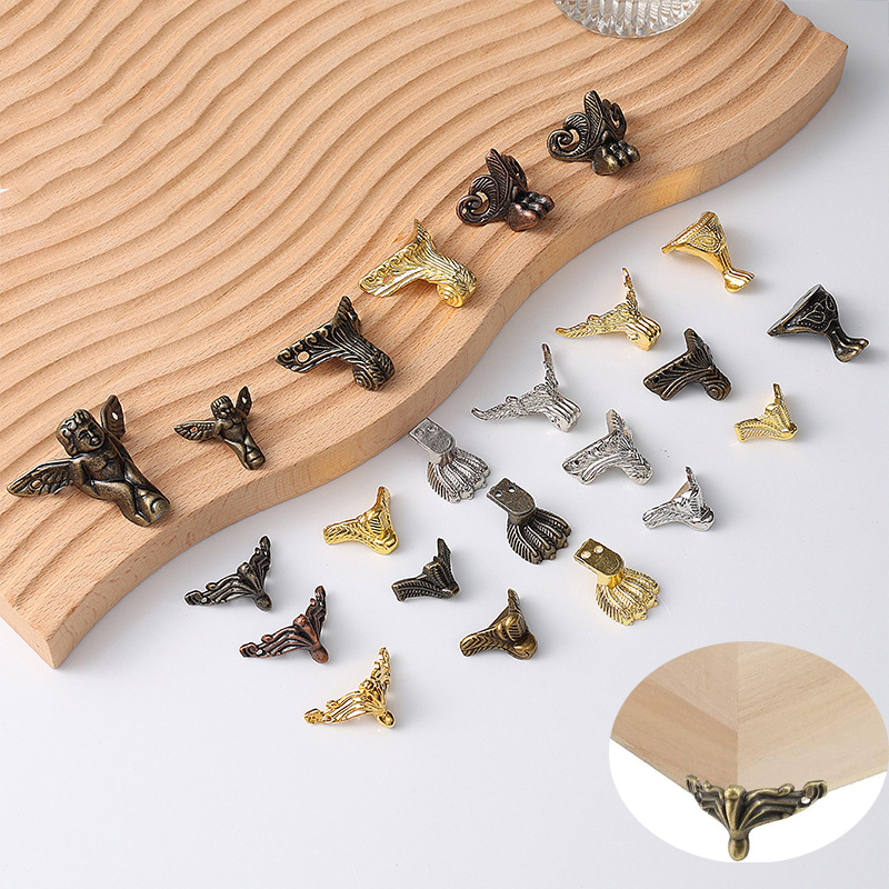 4PCS Antique Box Legs Feet ,Wo - Body Jewelry Display Case recension och pris