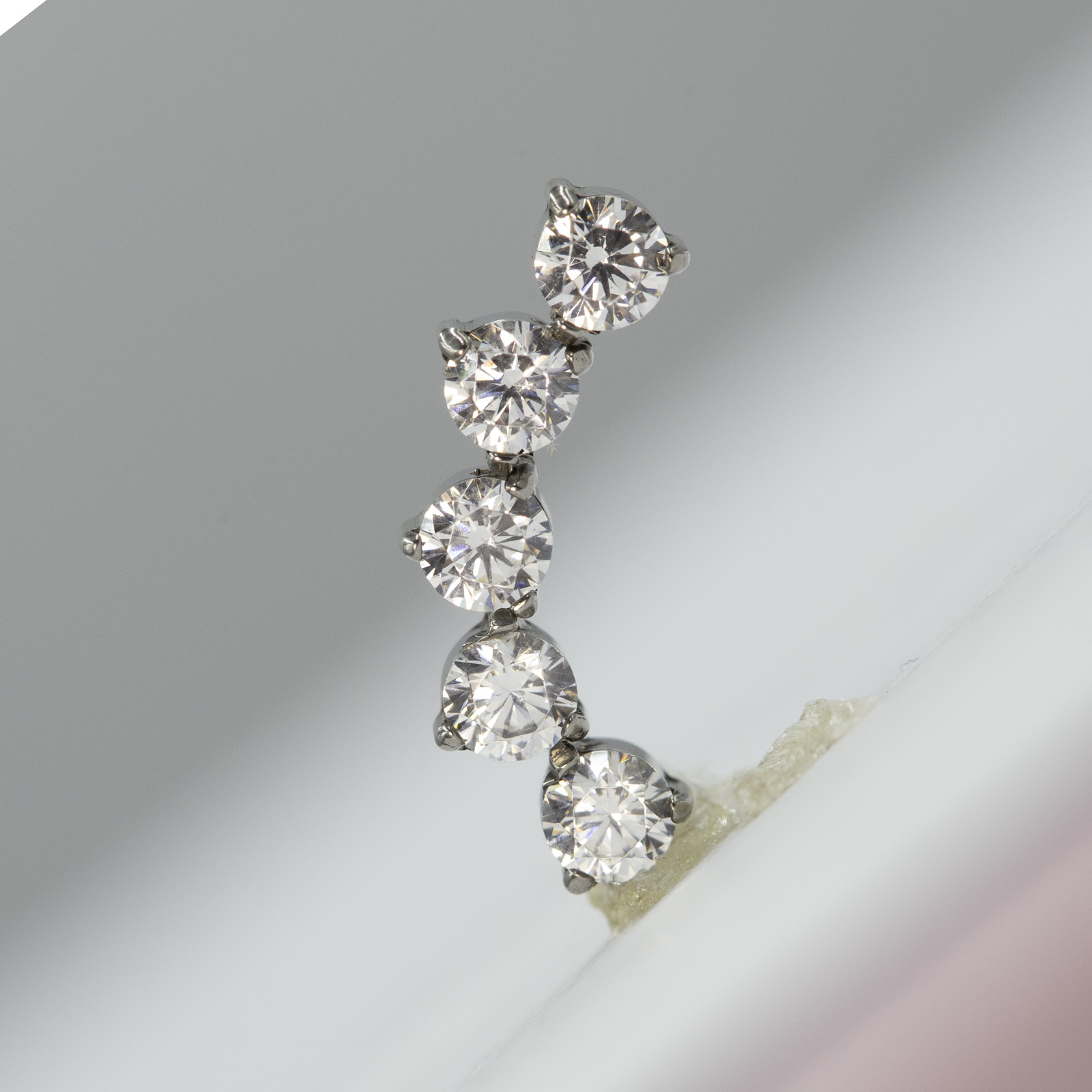 16G Implant Grade Titanium AST - Body Jewelry Implants recension och pris